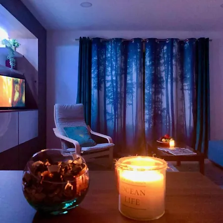 Imowemo Multifuncional Penthouse أوفار